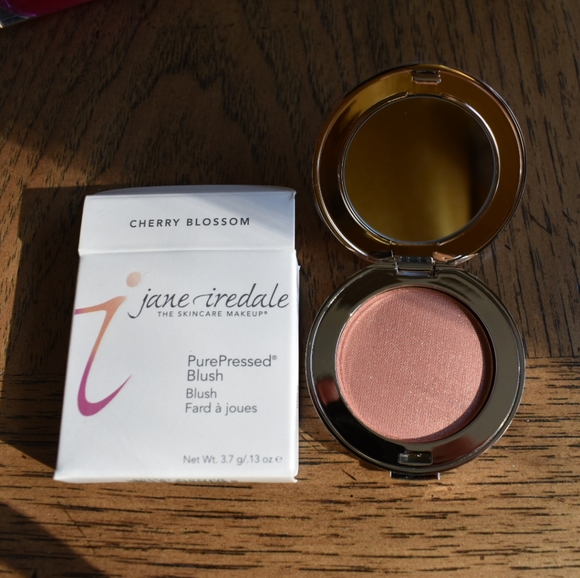 jane iredale cherry blossom blush